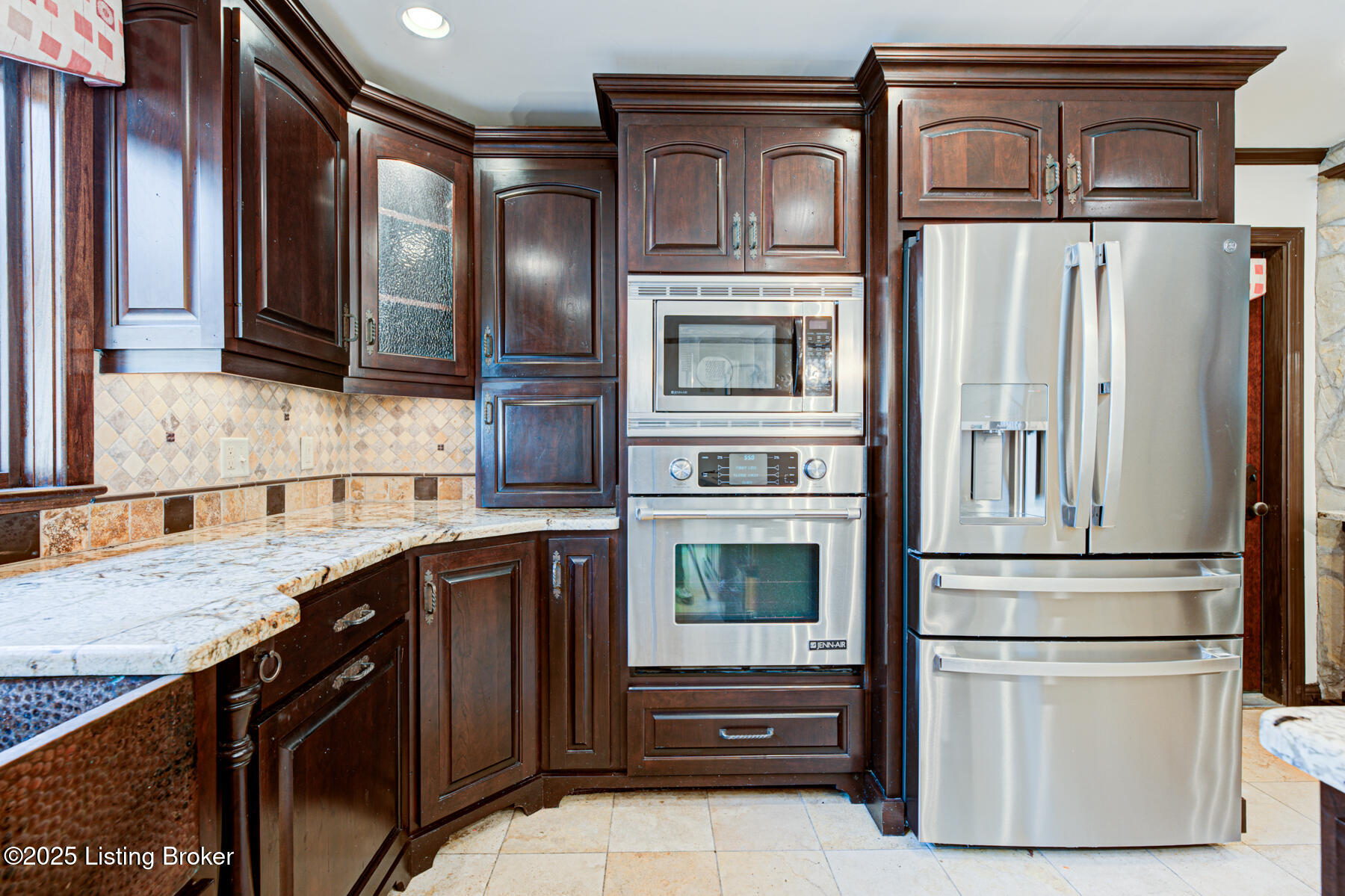 6601 Old Heady Rd, Louisville, Kentucky image 15