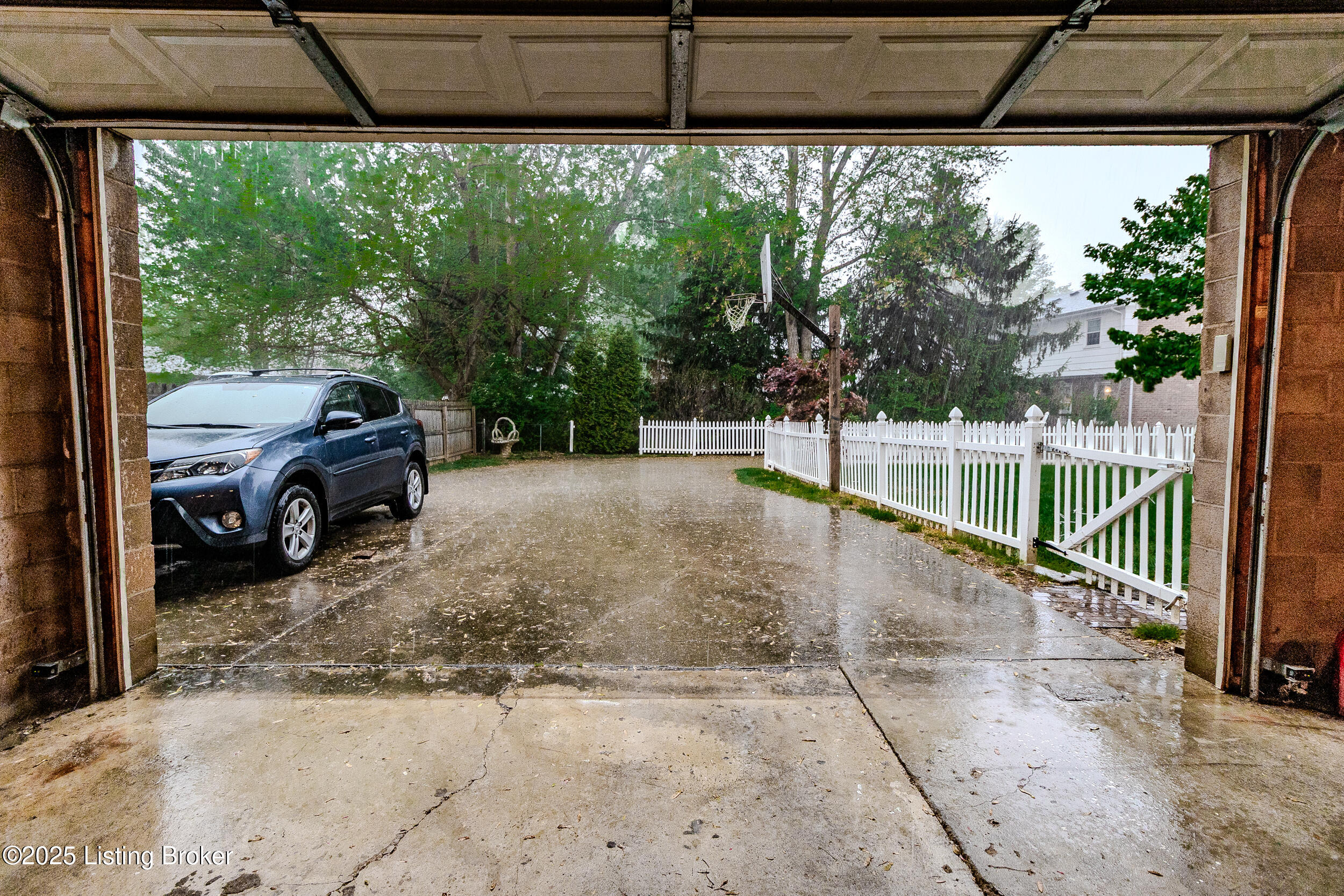 1123 Girard Dr, Louisville, Kentucky image 45