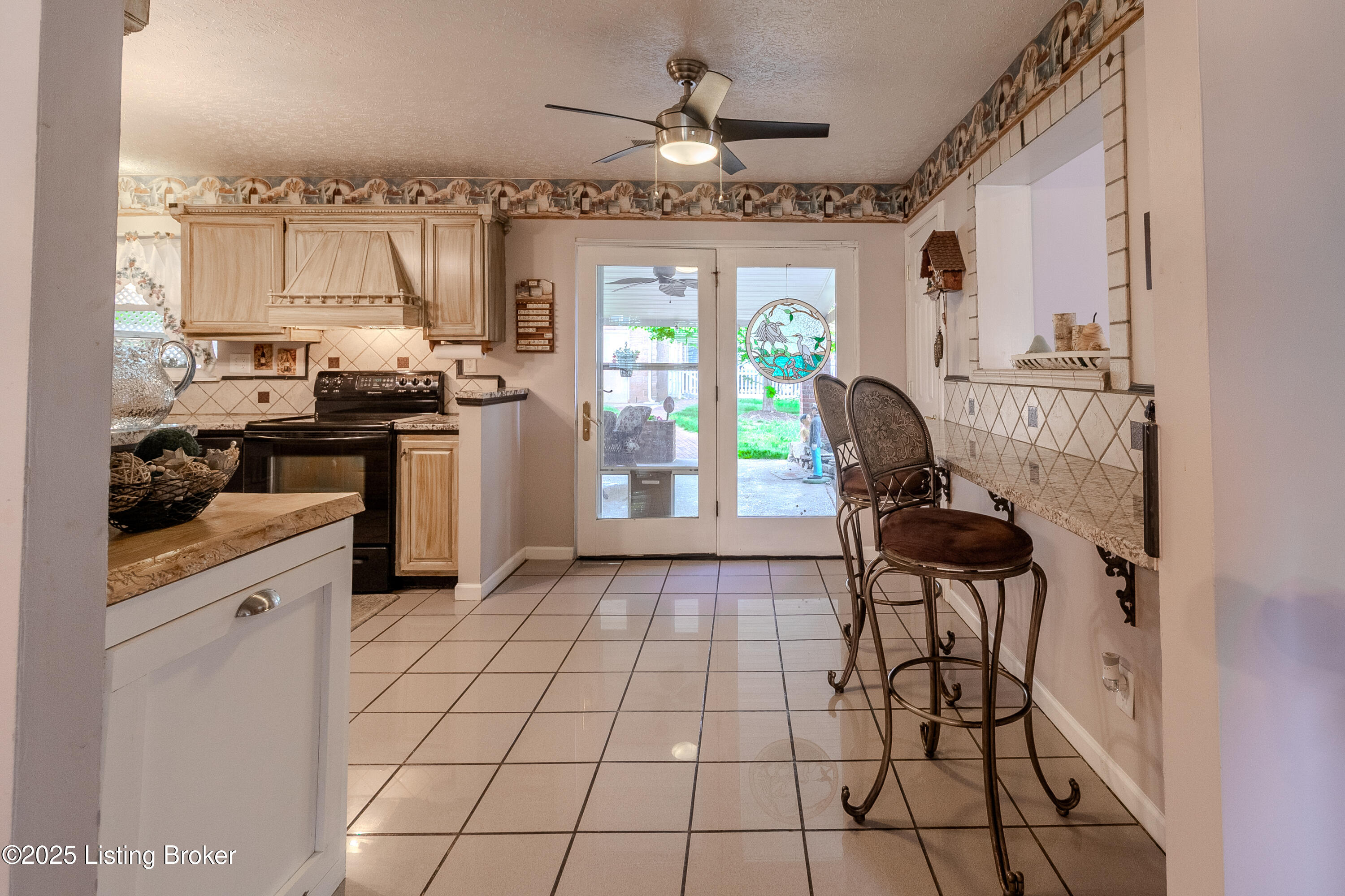 1123 Girard Dr, Louisville, Kentucky image 34