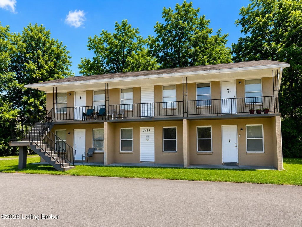 Photo of 3424 Shagbark Rd, Louisville, KY 40216 (MLS # 1730914)