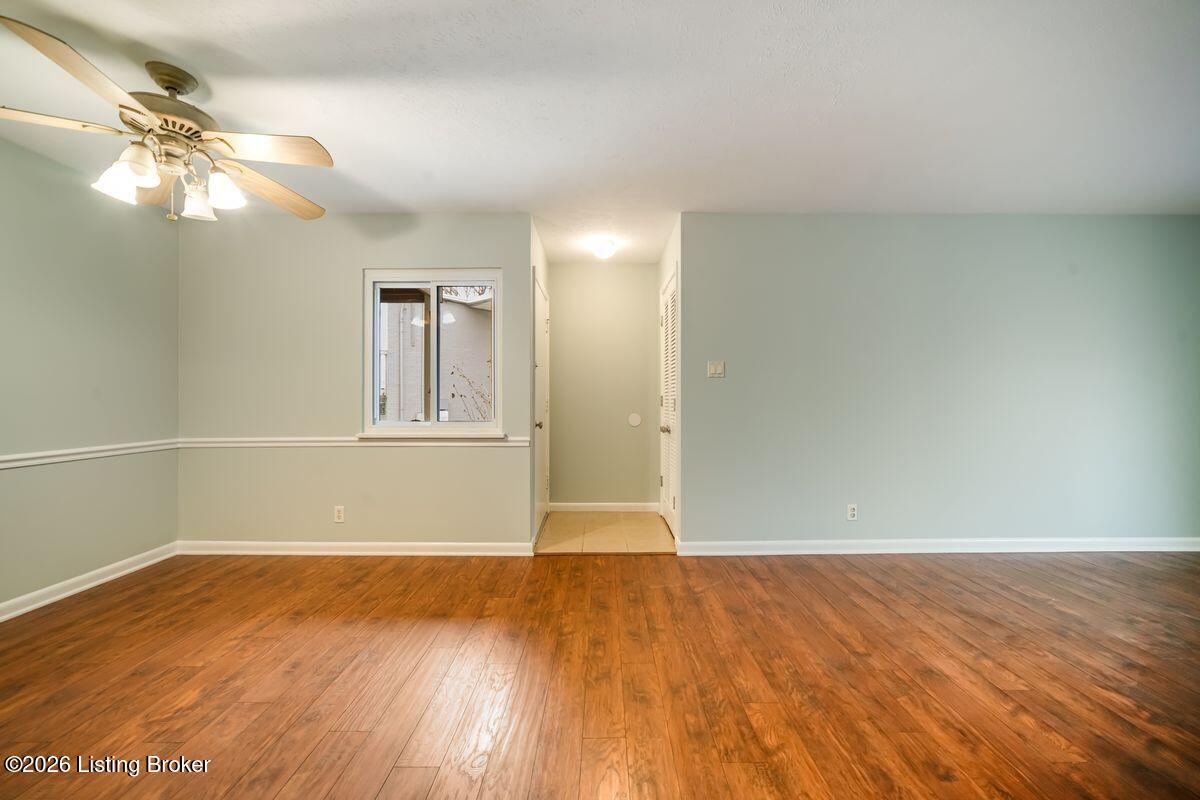 1815 Gardiner Ln APT G58