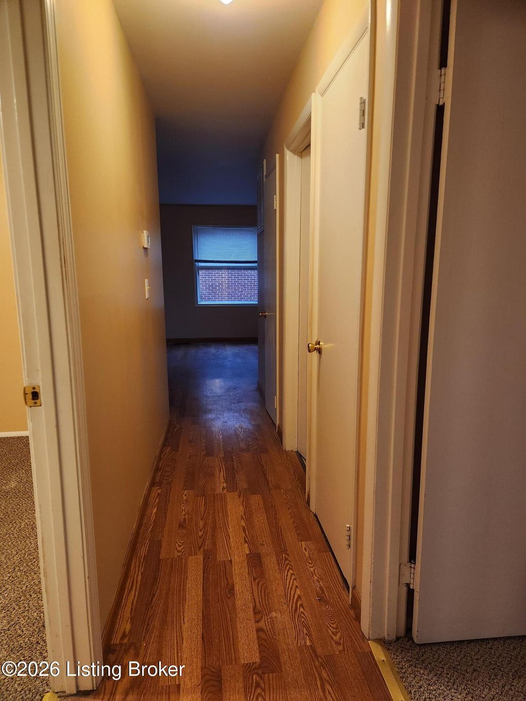 Photo of 3413 Calais Dr, Jeffersontown, KY 40299 (MLS # 1706856)