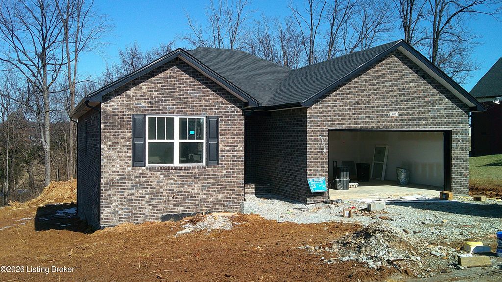 Photo of 402 Meadowview Ct, Bardstown, KY 40004 (MLS # 1709022)