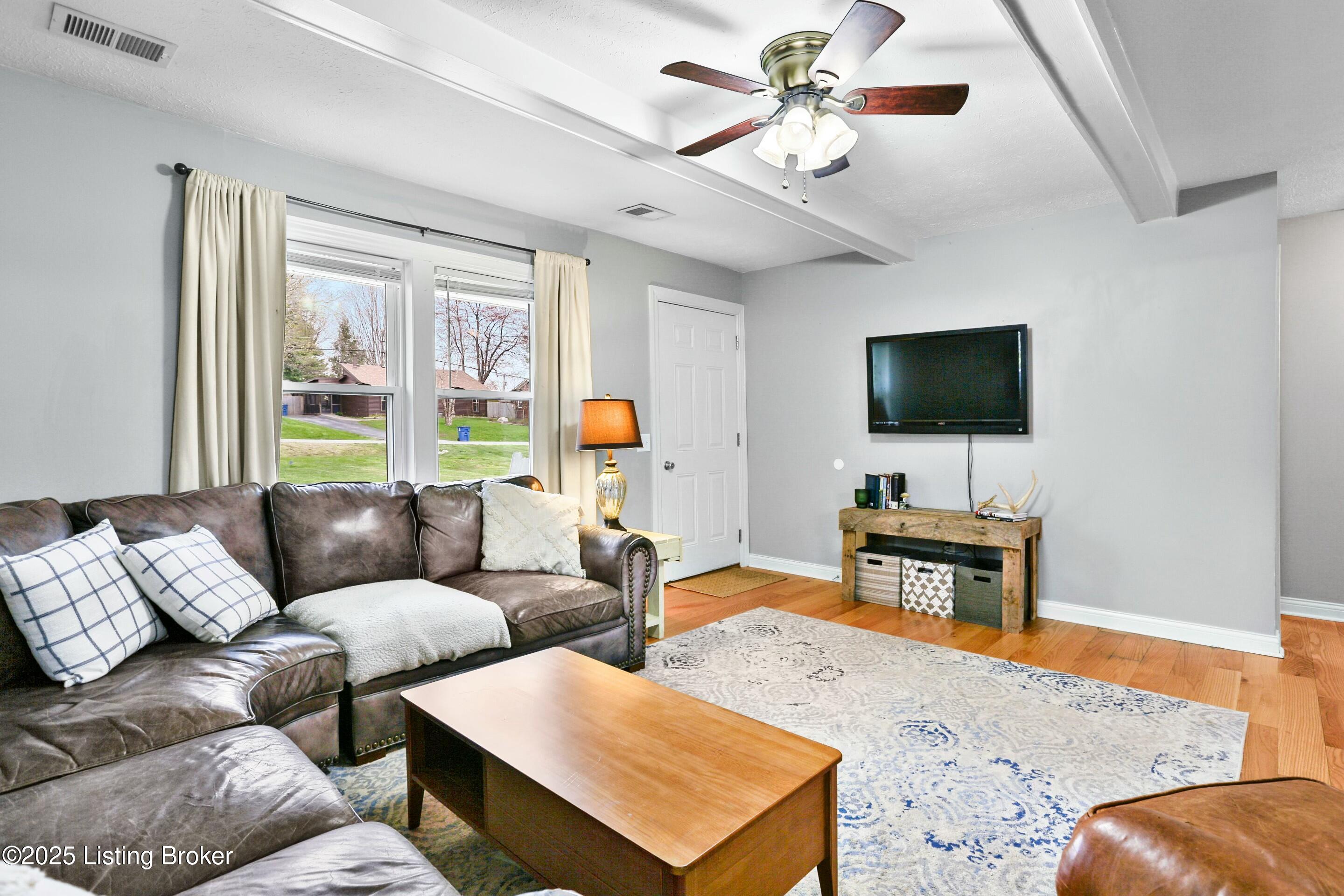 968 Trout Ln, Shelbyville, Kentucky image 8