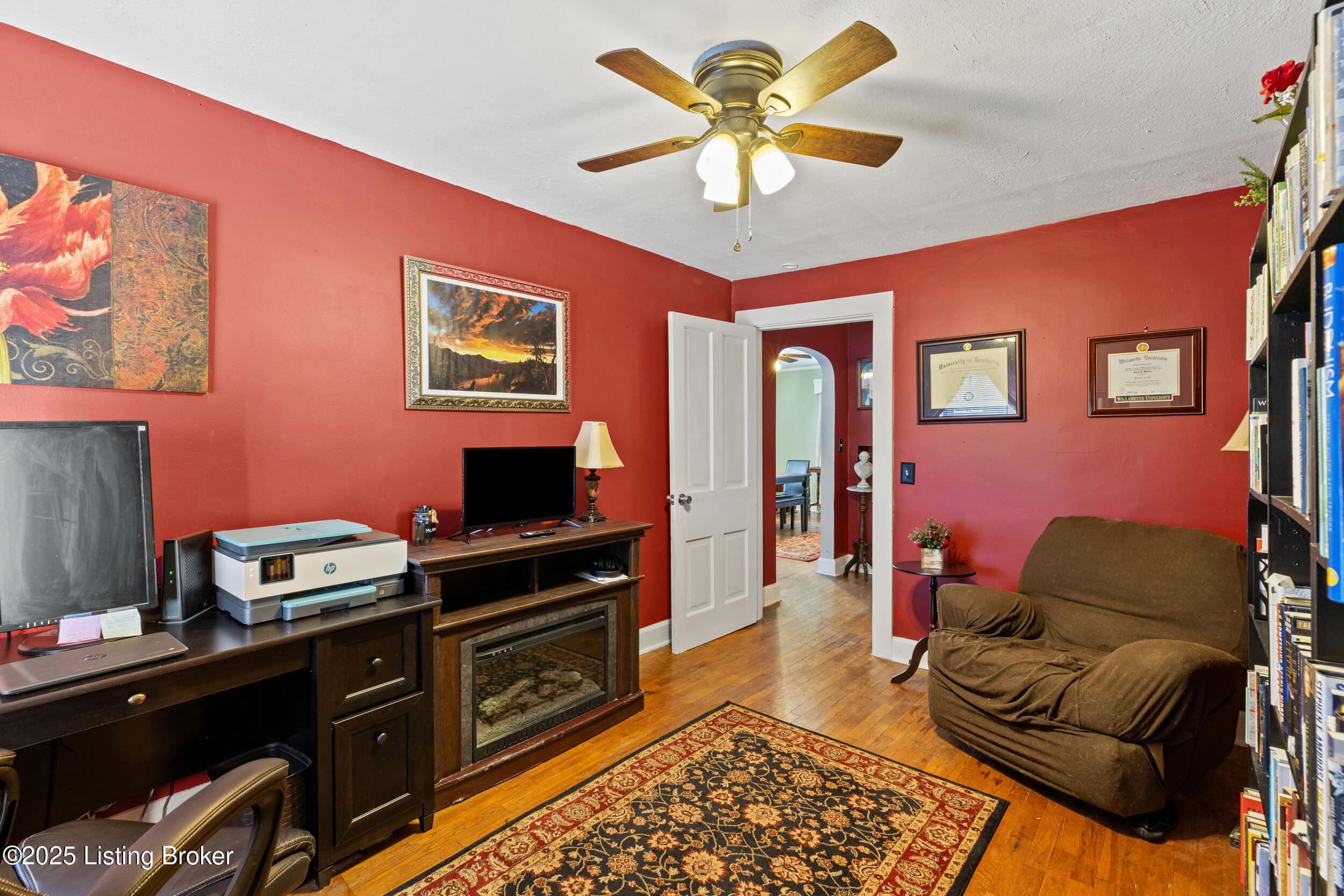 715 Woodland Ave, Frankfort, Pennsylvania image 14