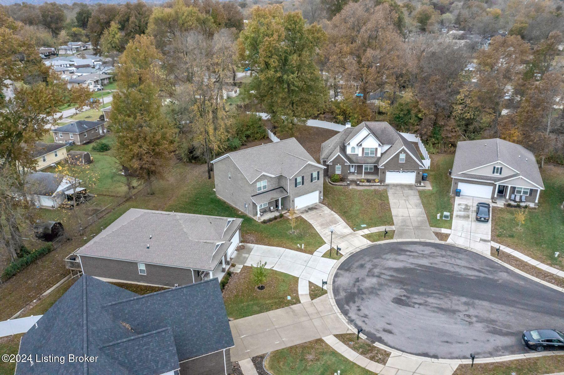 6410 Triplett Woods Dr, Louisville, Kentucky image 42