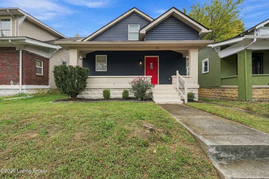 Photo of 813 Hazel St, Louisville, KY 40211 (MLS # 1732046)