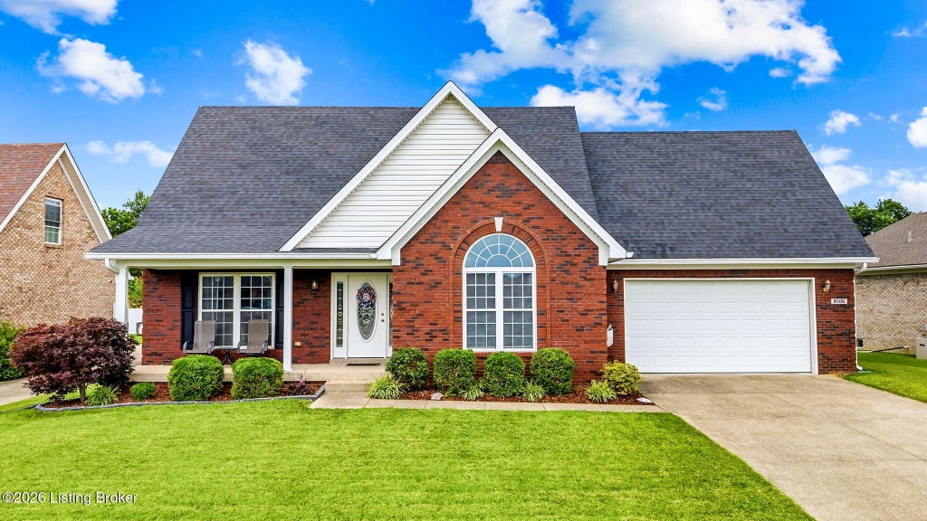Photo of 8506 Soverign Way, Louisville, KY 40258 (MLS # 1721730)