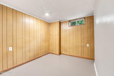 Tiny photo for 3455 Heatherfield Dr, Louisville, KY 40216 (MLS # 1730983)