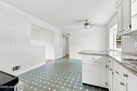 Tiny photo for 3455 Heatherfield Dr, Louisville, KY 40216 (MLS # 1730983)
