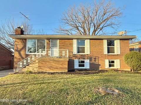 Photo of 6105 Rocky Mountain Dr, Louisville, KY 40219 (MLS # 1705532)