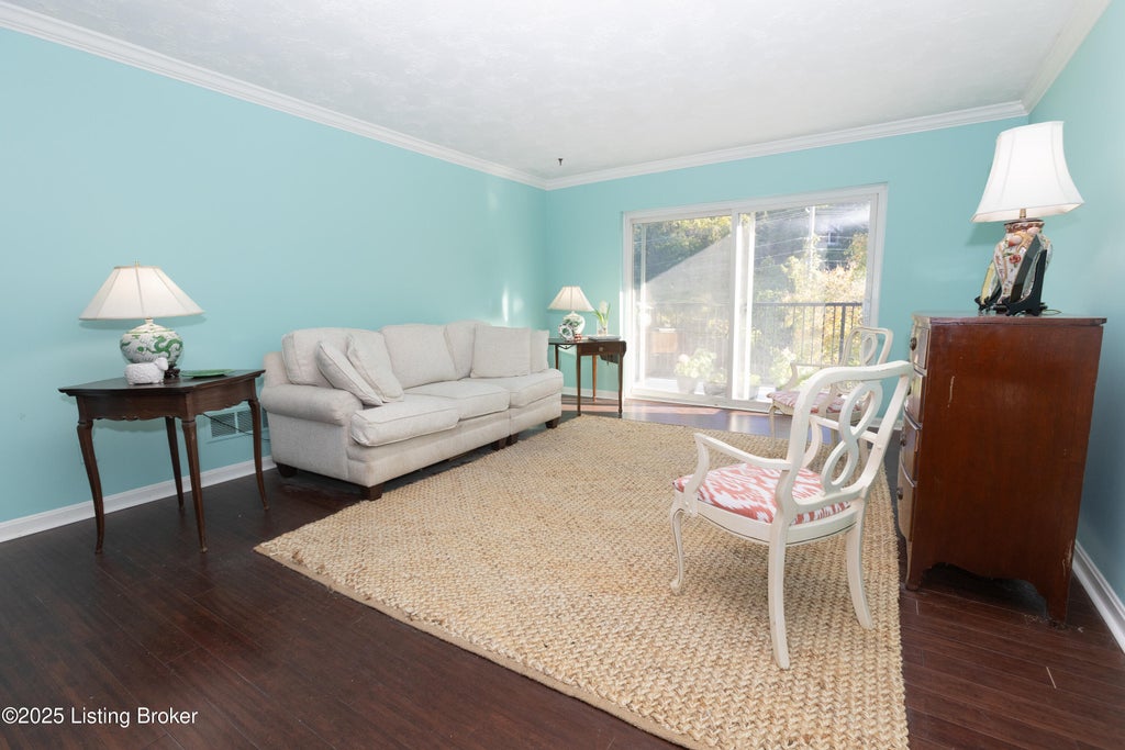 Photo of 740 Zorn Ave #3F, Louisville, KY 40206 (MLS # 1728454)