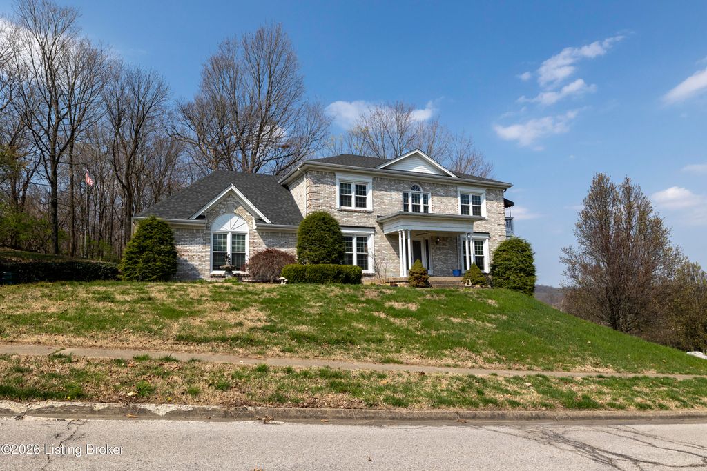 Photo of 1908 Riva Ridge Rd, Louisville, KY 40214 (MLS # 1712666)
