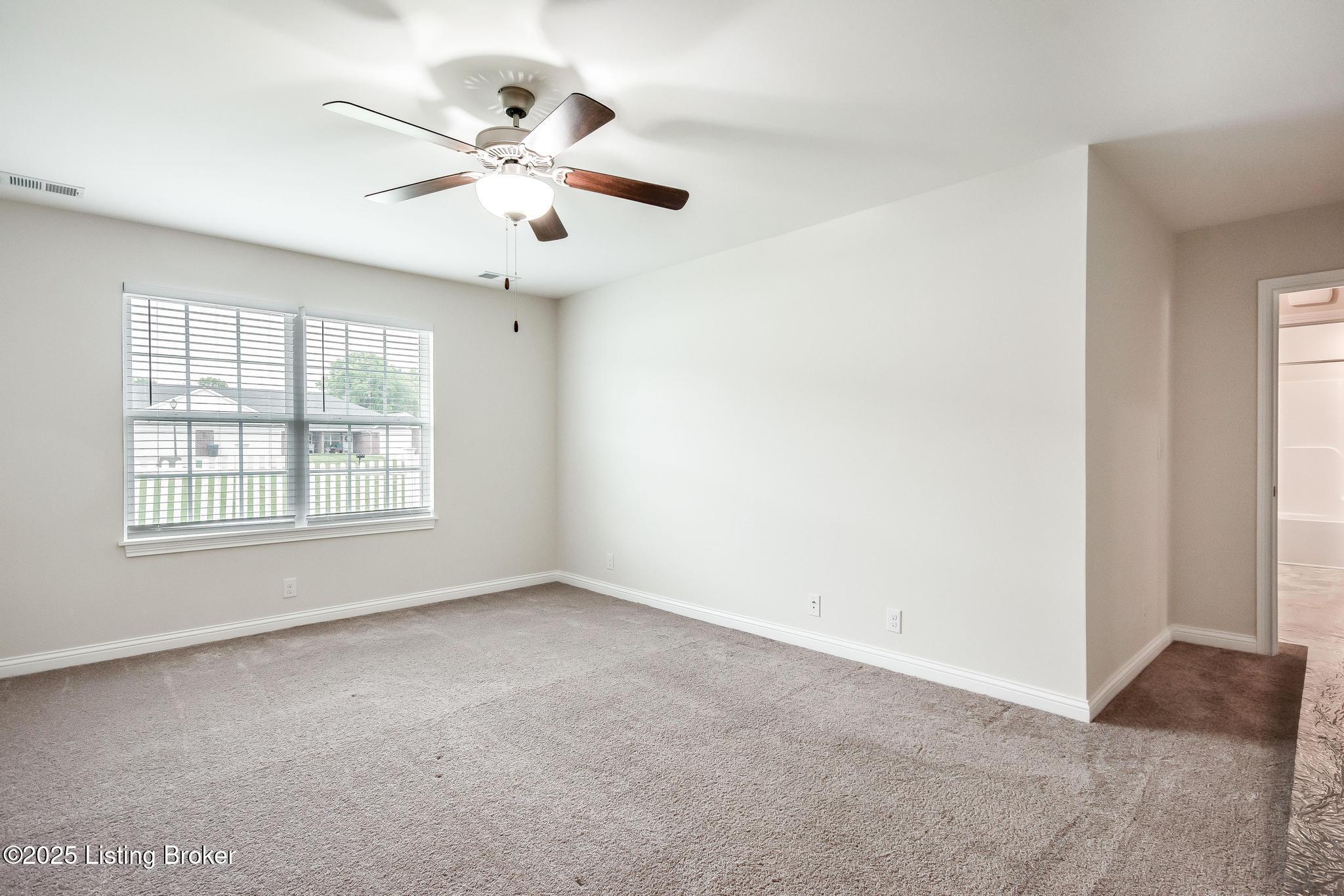 6637 Woods Mill Dr, Louisville, Pennsylvania image 20