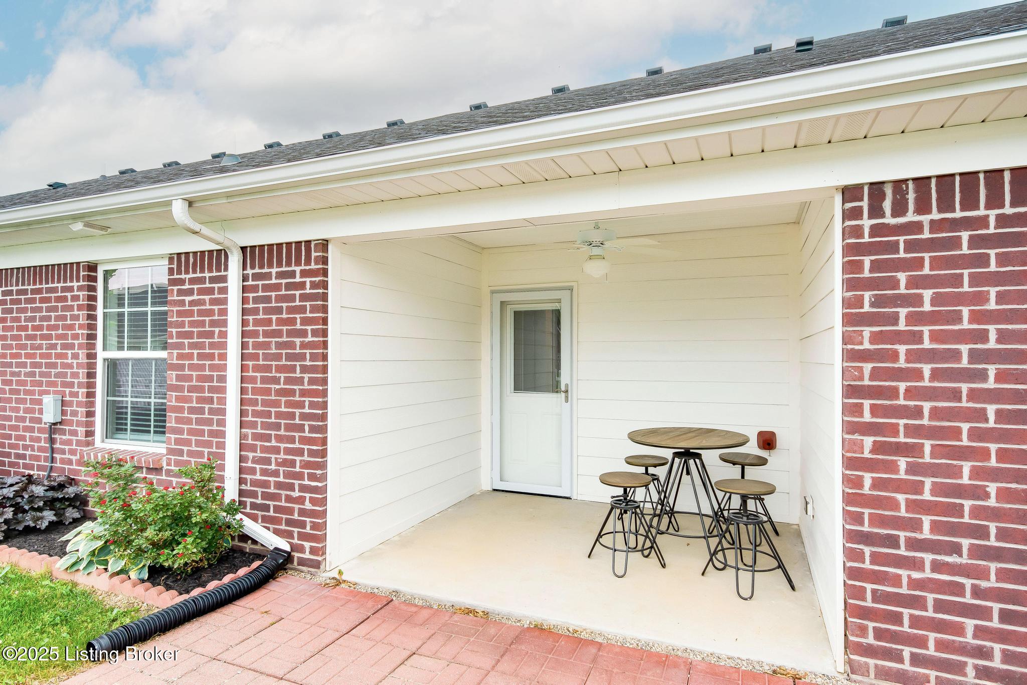 6637 Woods Mill Dr, Louisville, Pennsylvania image 42