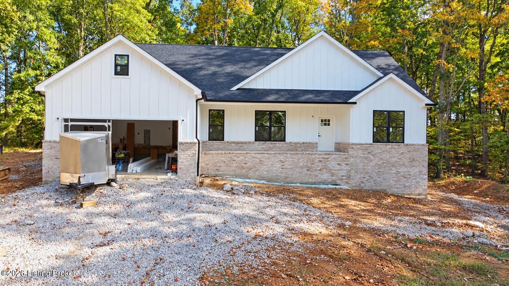Photo of 3190 Doe Valley Pkwy, Brandenburg, KY 40108 (MLS # 1732294)