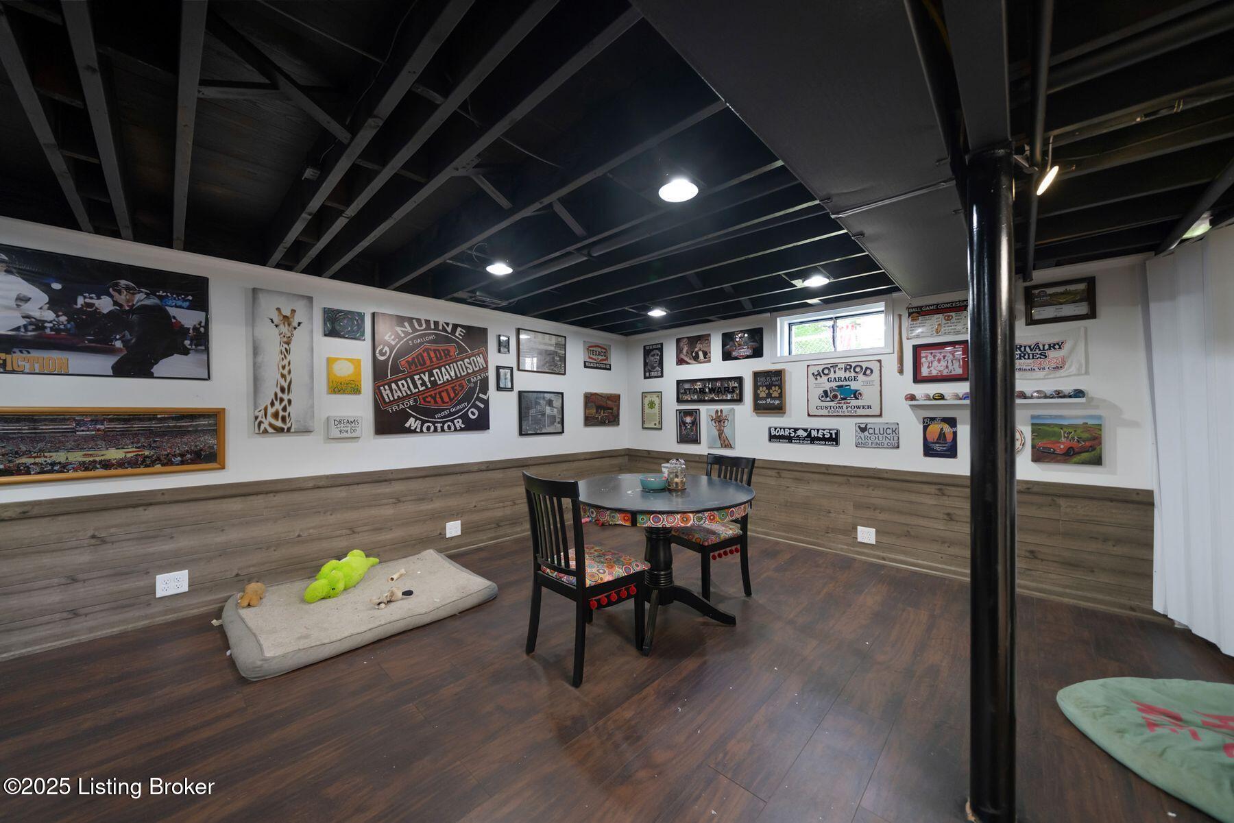 8003 Red Cedar Way, Louisville, Pennsylvania image 35