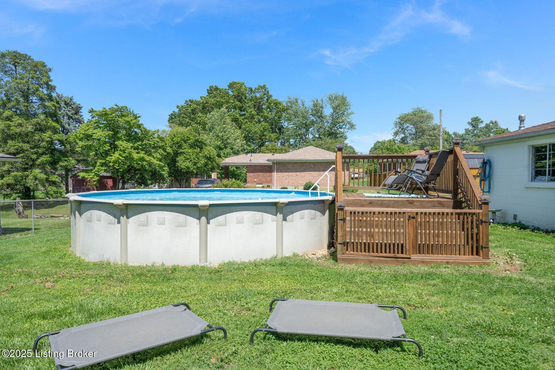 8003 Red Cedar Way, Louisville, Pennsylvania image 40