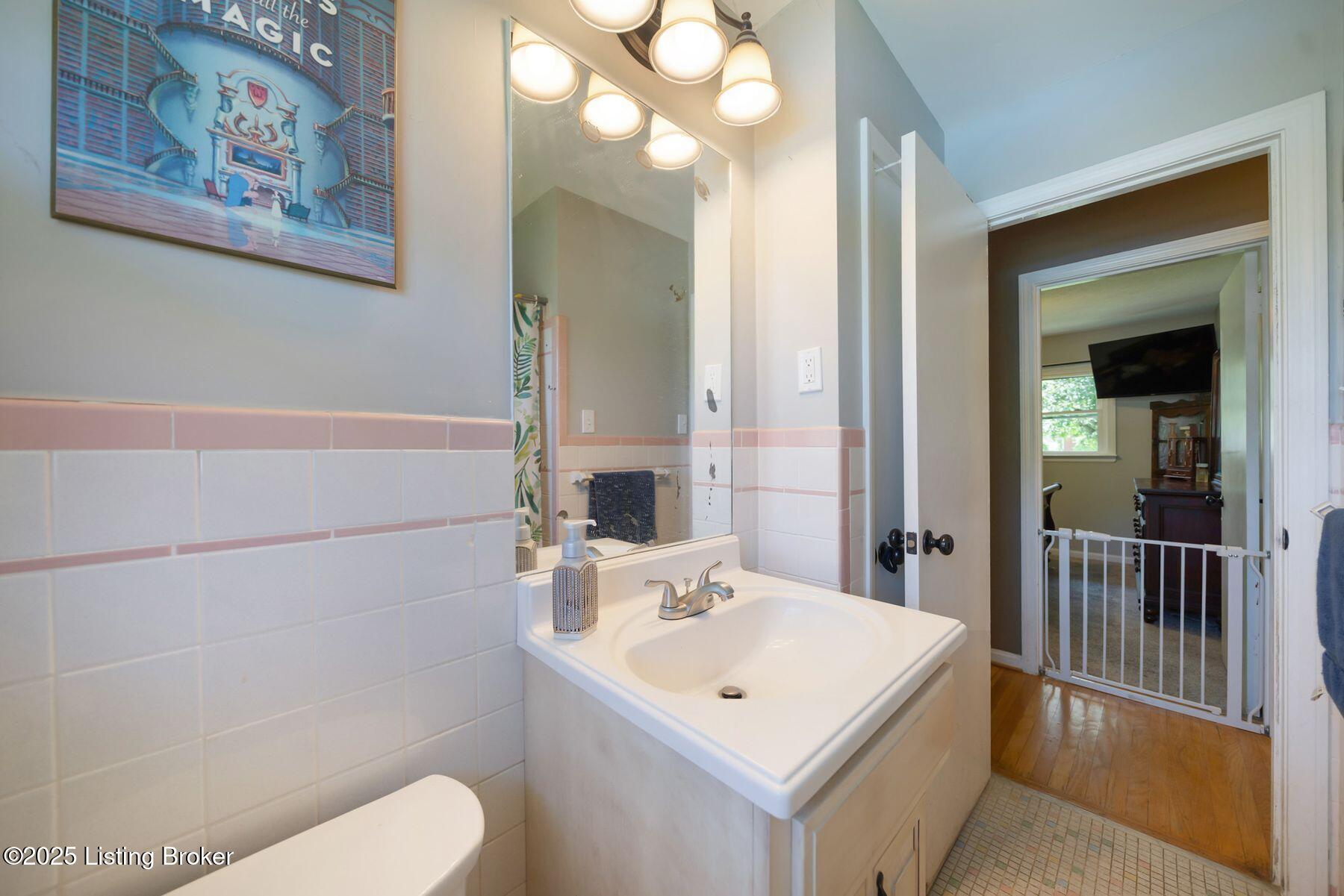 8003 Red Cedar Way, Louisville, Pennsylvania image 19