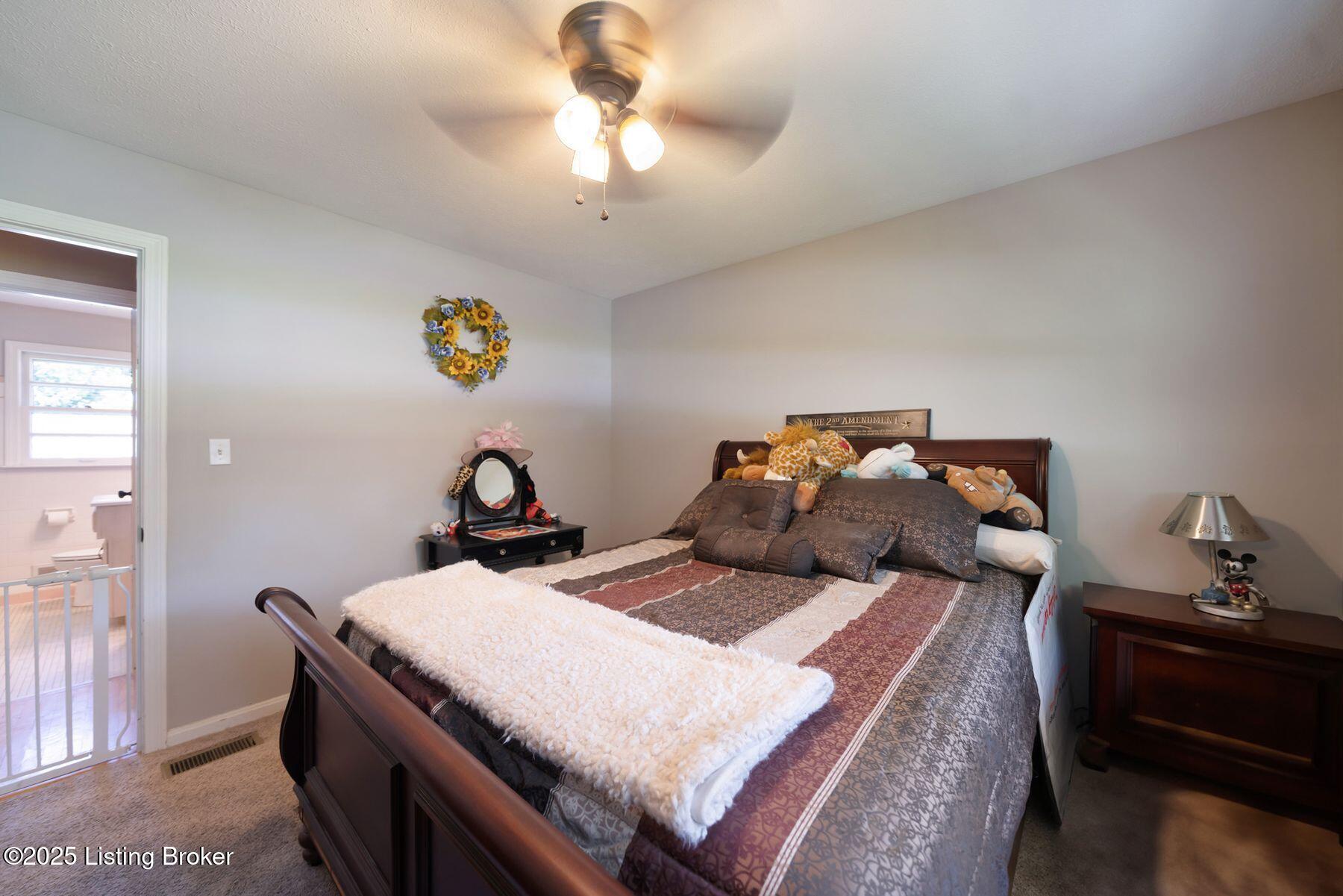 8003 Red Cedar Way, Louisville, Pennsylvania image 27