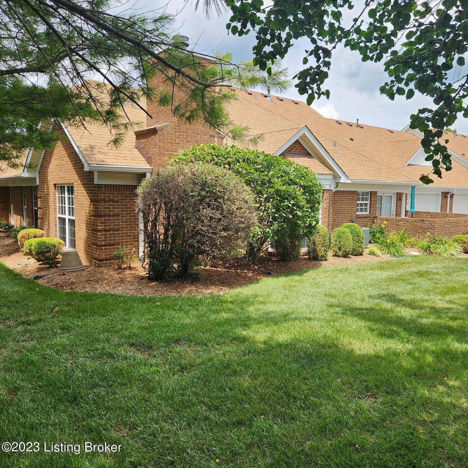 404 Eastgate Village Wynde, Louisville, Kentucky image 1