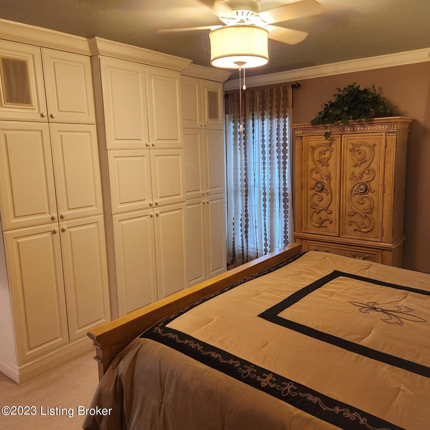 404 Eastgate Village Wynde, Louisville, Kentucky image 44