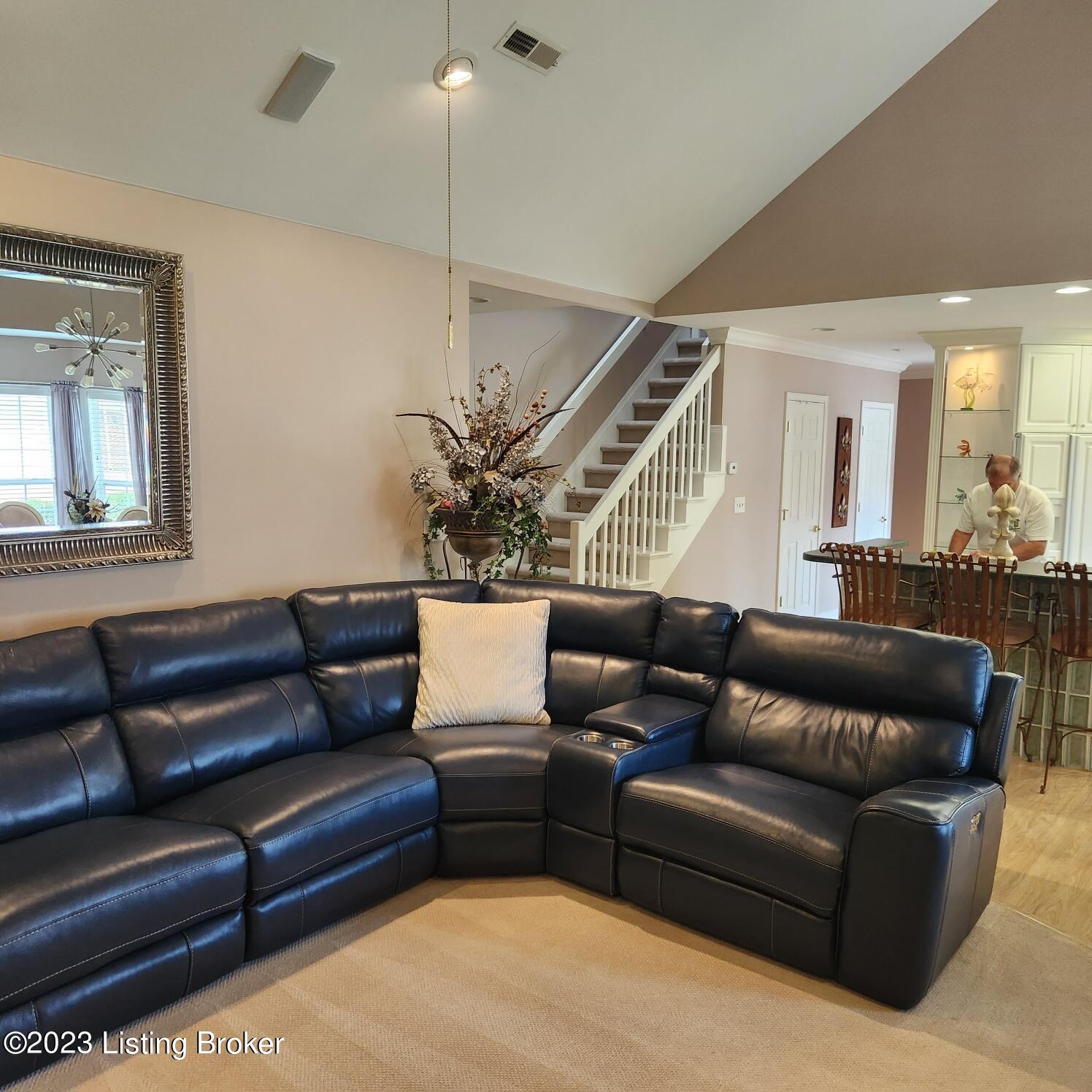 404 Eastgate Village Wynde, Louisville, Kentucky image 7