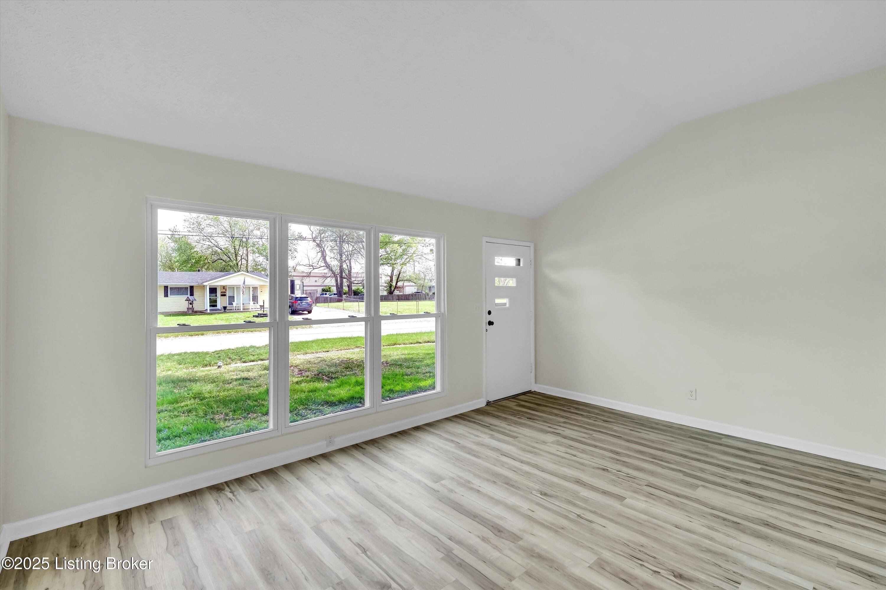 13324 Horncastle Way, Louisville, Kentucky image 7