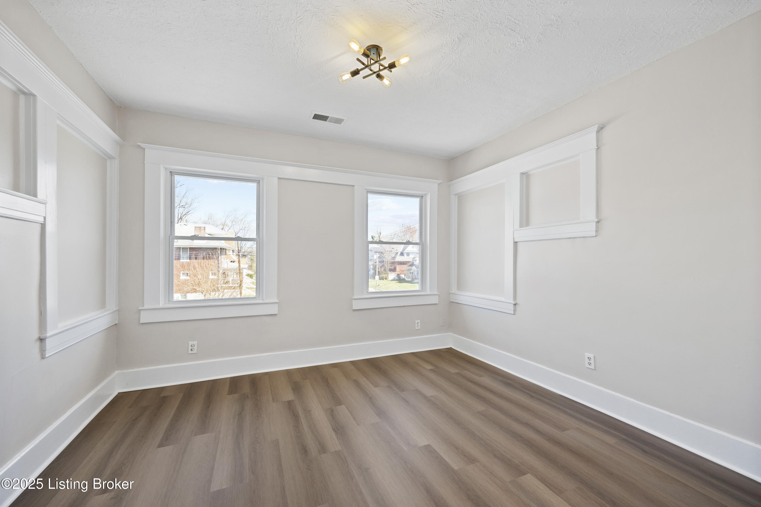 4131 W Broadway, Louisville, Pennsylvania image 17