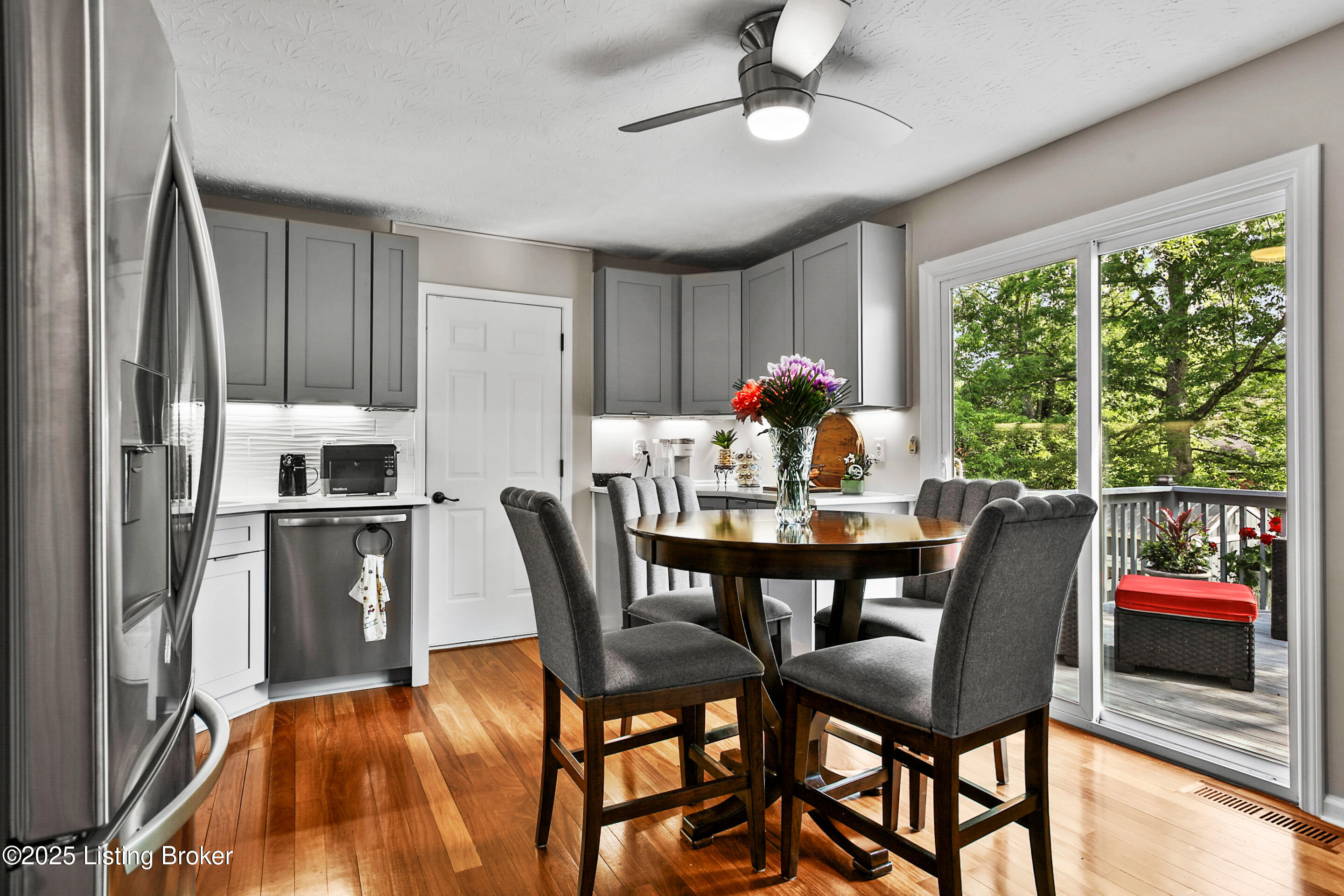 513 Garden Ct, Simpsonville, Pennsylvania image 3