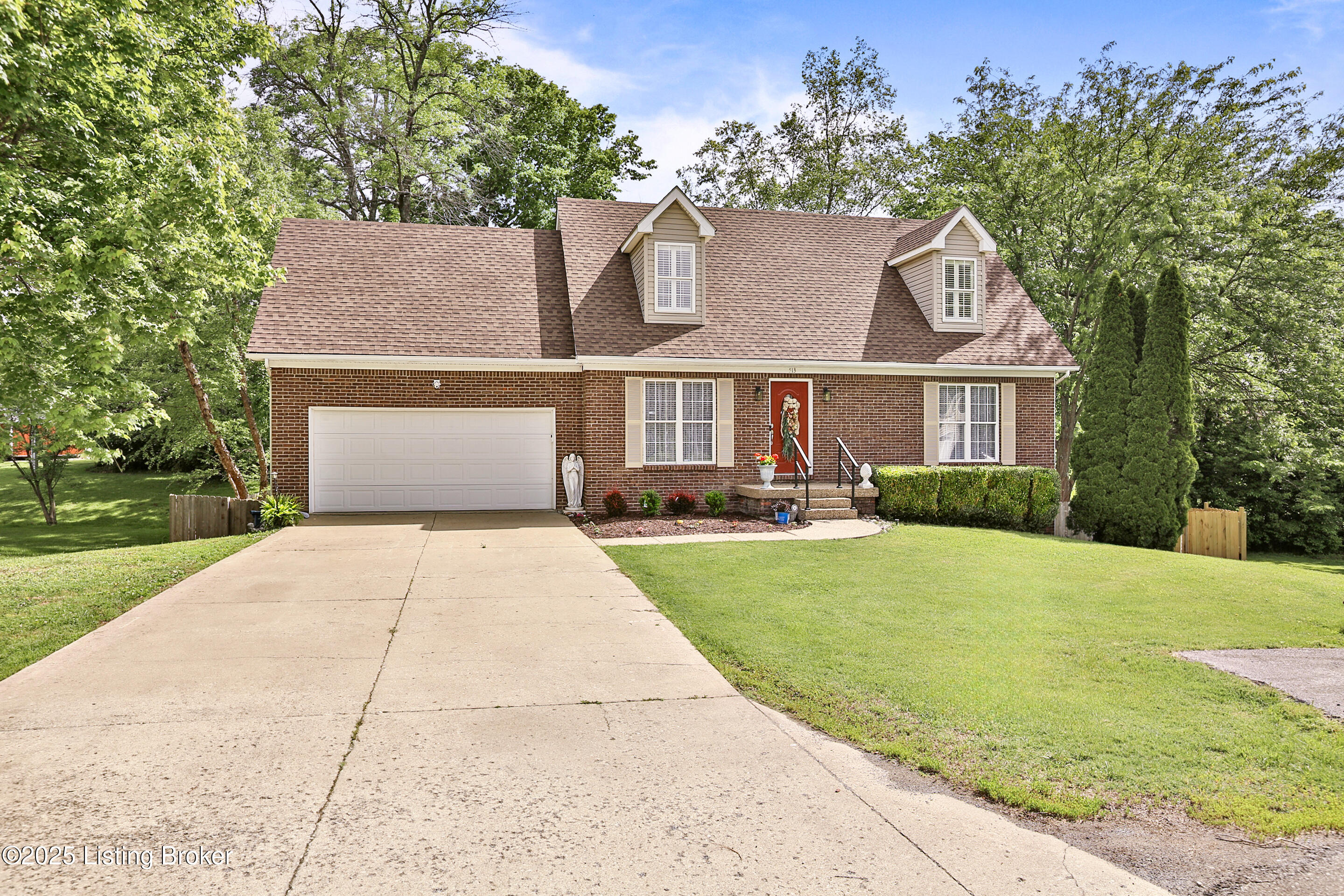 513 Garden Ct, Simpsonville, Pennsylvania image 1