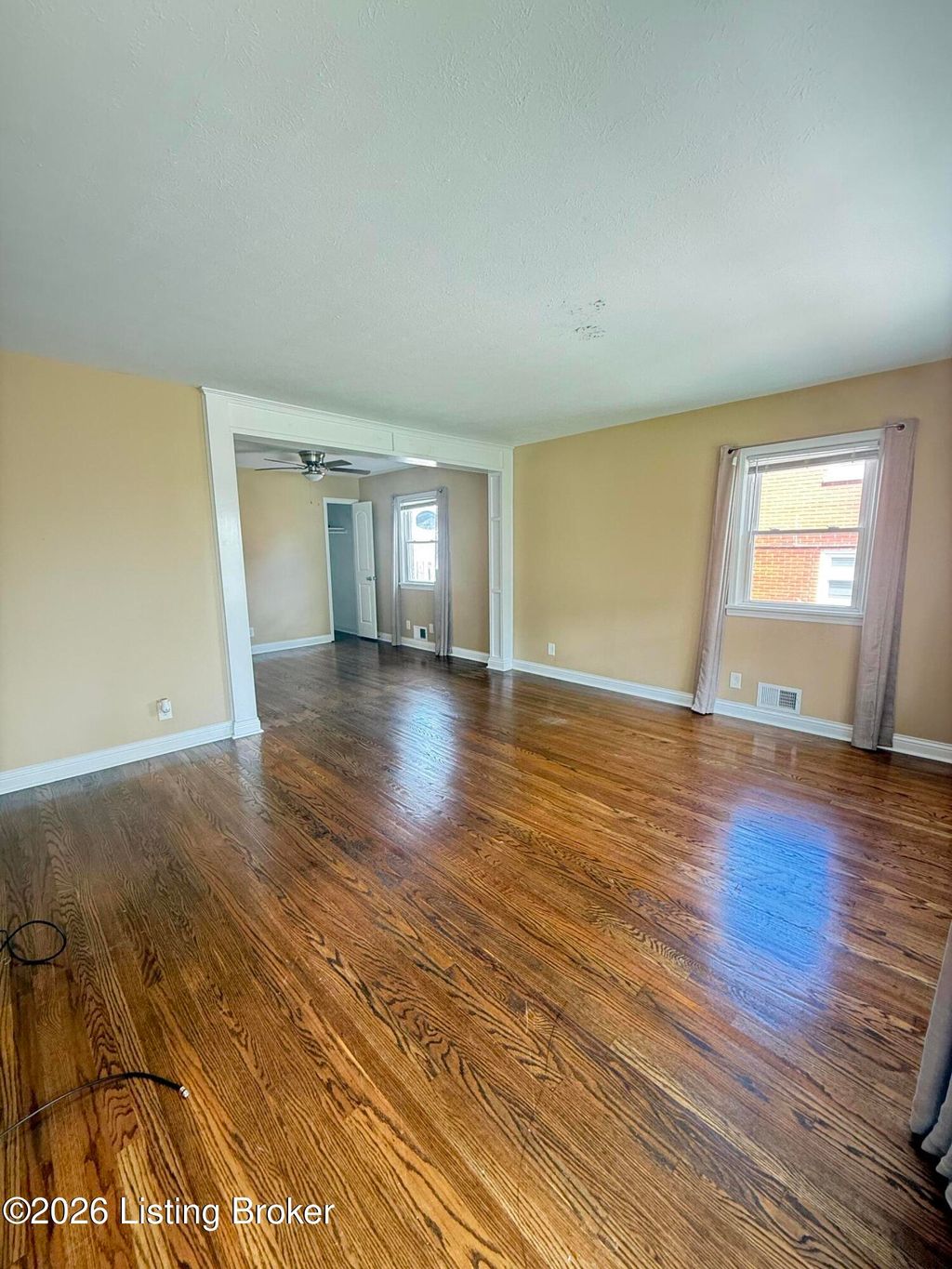 Photo of 4011 Glen Valley Rd, Louisville, KY 40219 (MLS # 1714899)