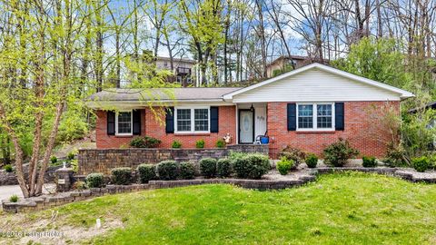 Photo of 9108 Royal Oak Dr, Louisville, KY 40272 (MLS # 1713361)