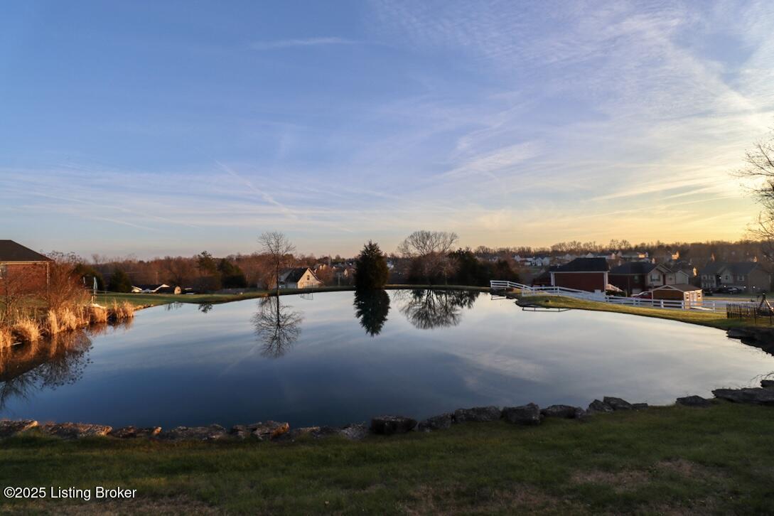 364 Misty Brooke Dr, Mt Washington, Kentucky image 8