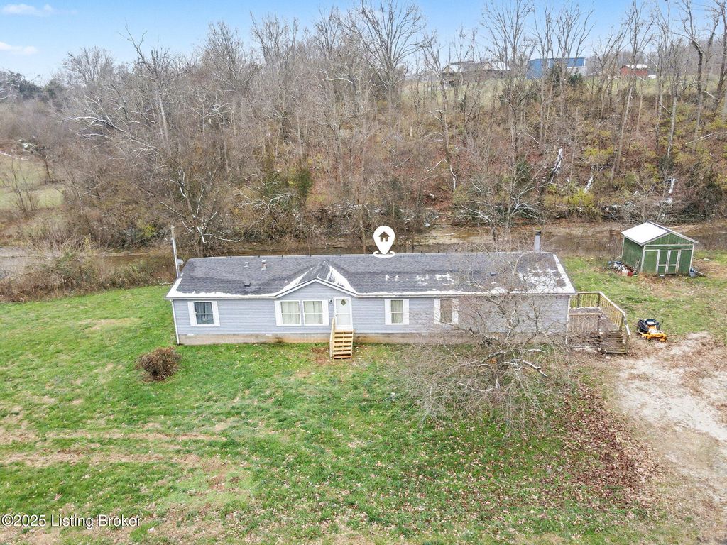 Photo of 3900 Highgrove Rd, Coxs Creek, KY 40013 (MLS # 1704928)