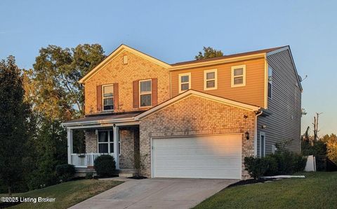 Photo of 12075 Parkview Trace Dr, Louisville, KY 40229 (MLS # 1704902)