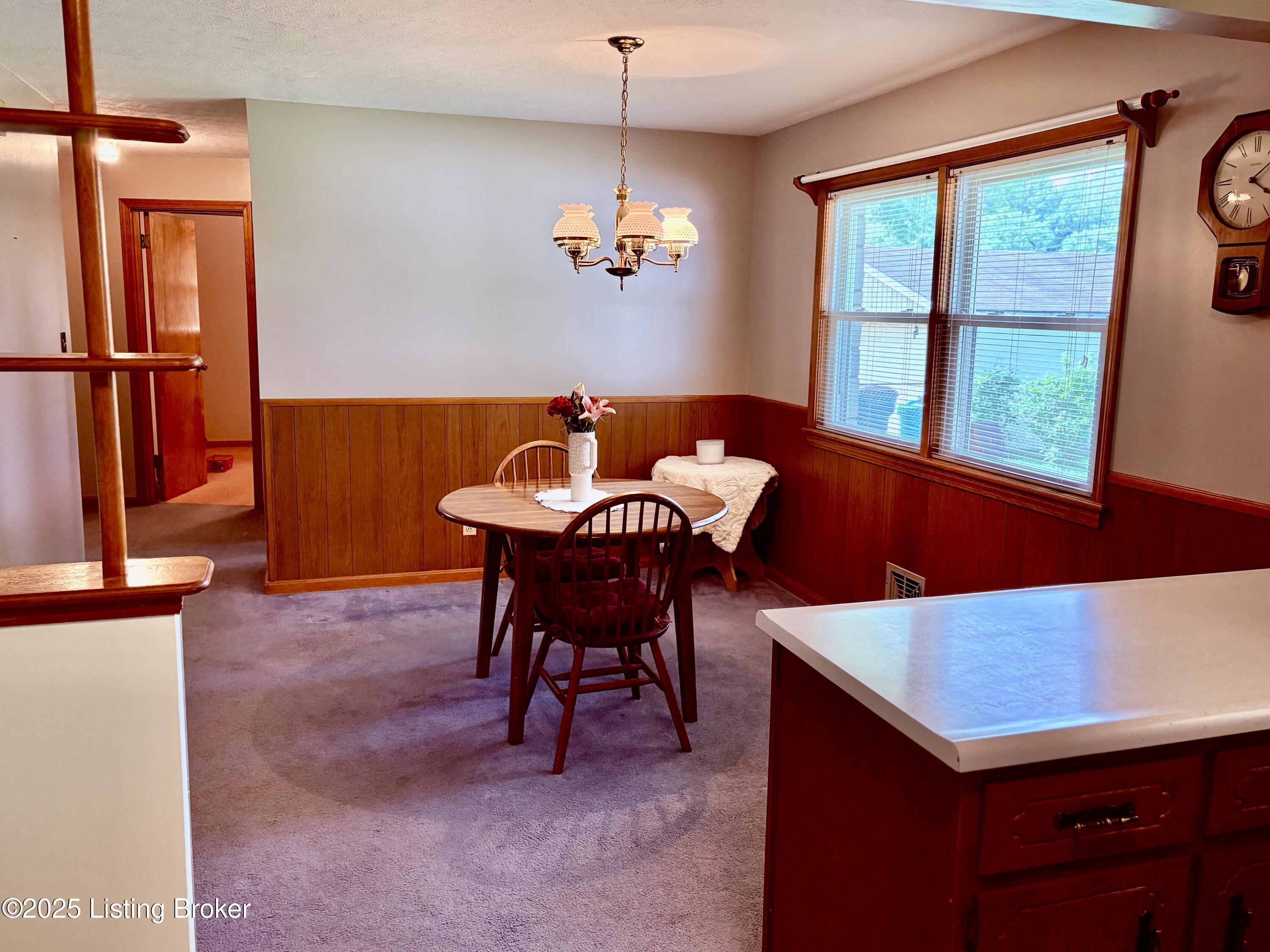9118 Wanlou Dr, Louisville, Pennsylvania image 7