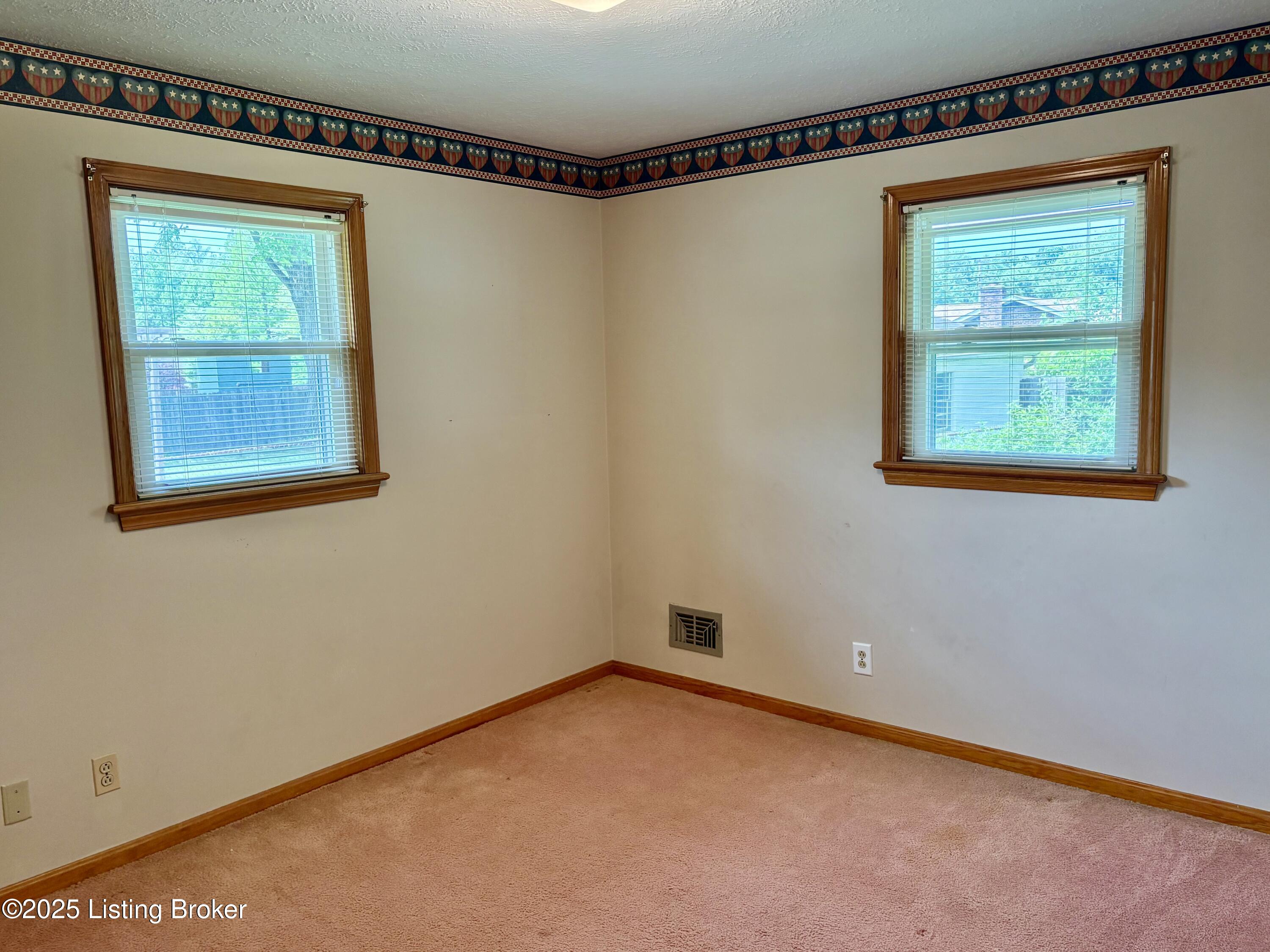 9118 Wanlou Dr, Louisville, Pennsylvania image 18