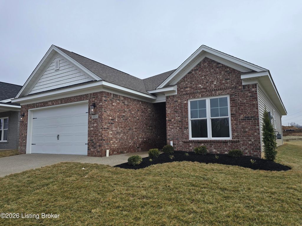 Photo of 4419 Lochridge Pkwy, Louisville, KY 40299 (MLS # 1709147)