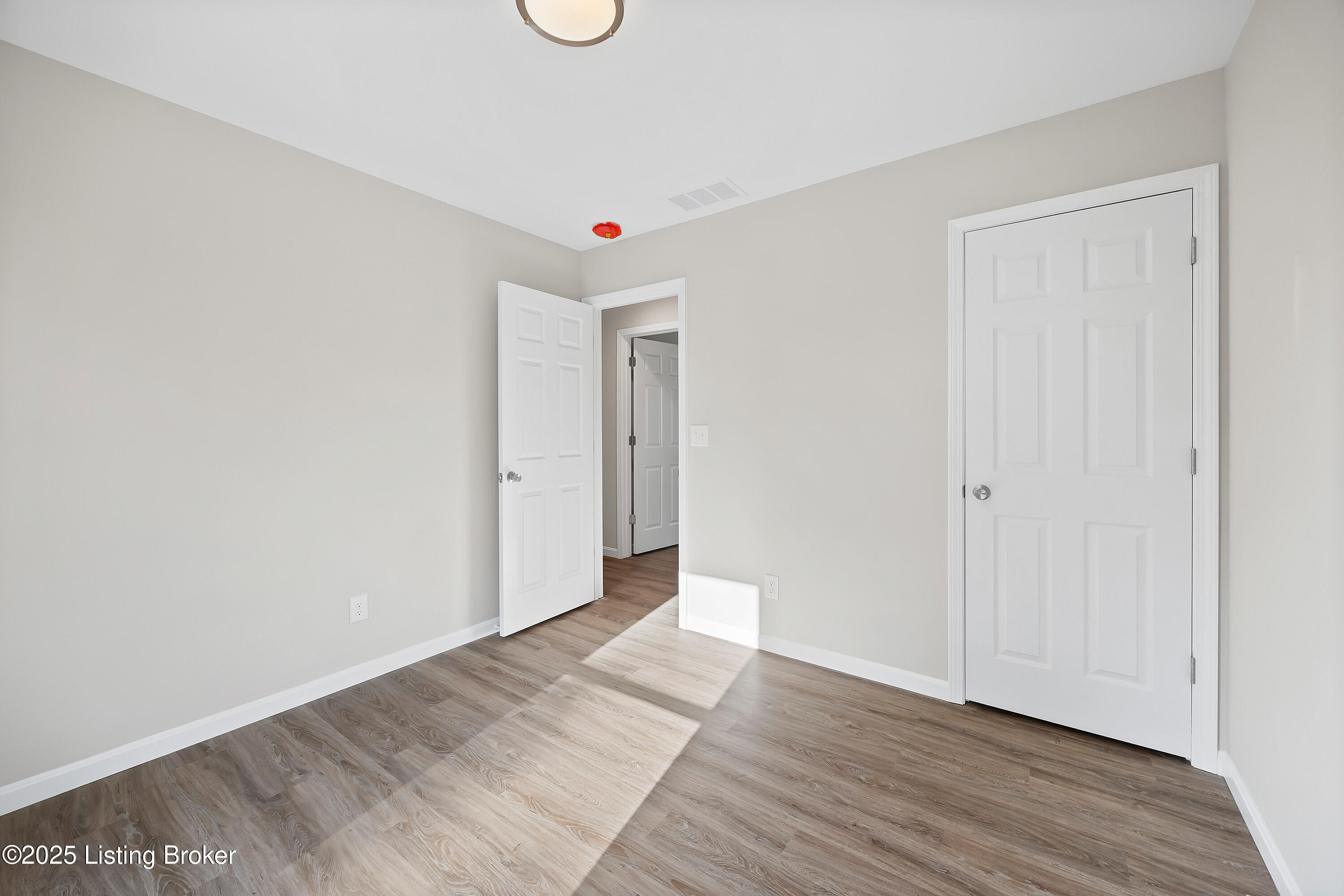 13300 Krages Ave, Louisville, Pennsylvania image 16