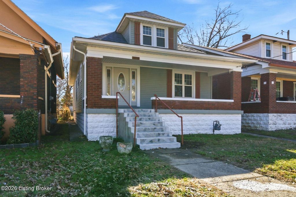 Photo of 3426 River Park Dr, Louisville, KY 40211 (MLS # 1710666)