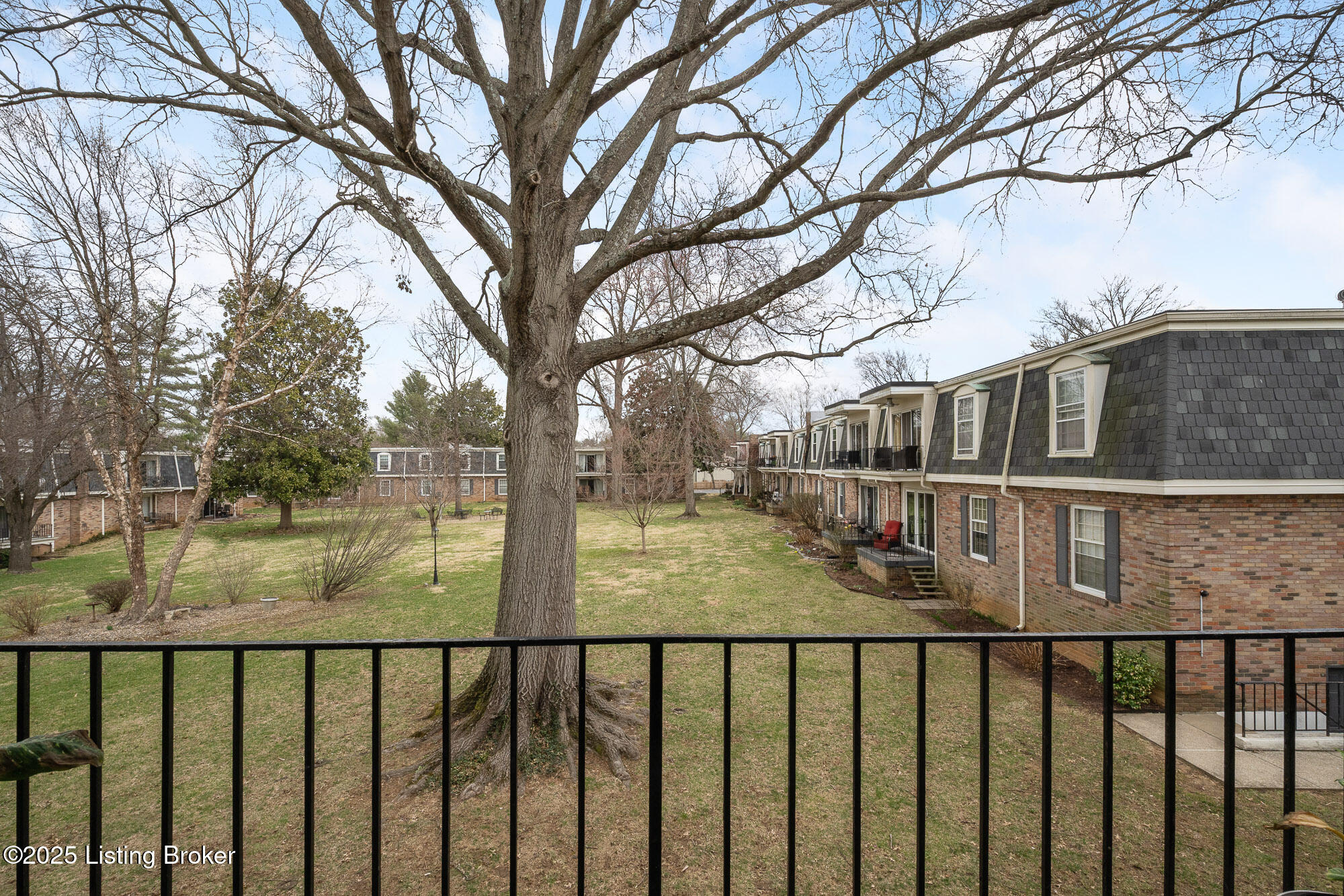 521 Zorn Ave #H11, Louisville, Kentucky image 29