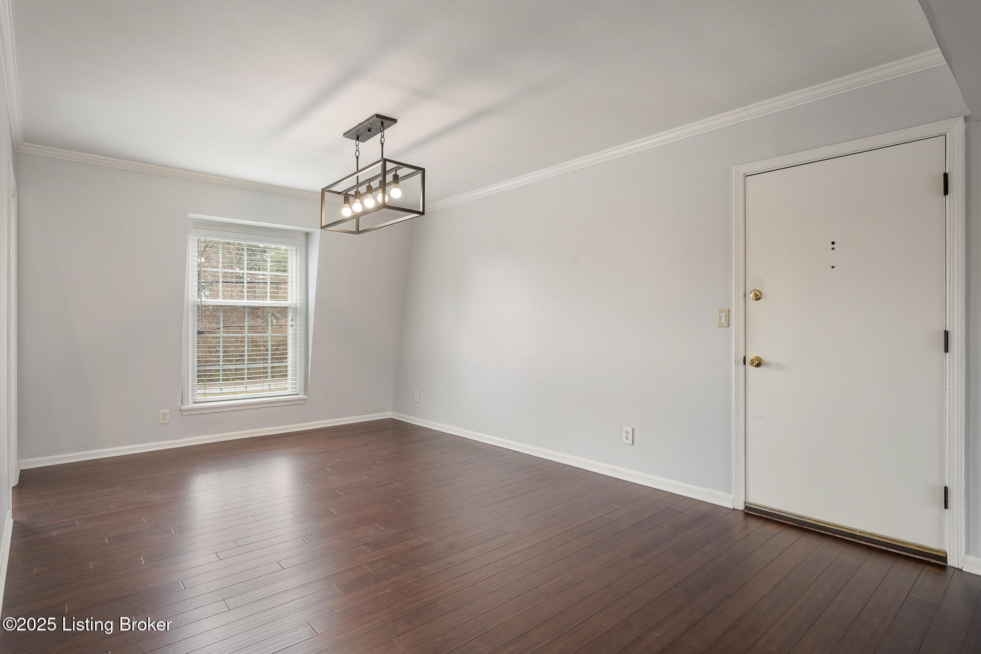 521 Zorn Ave #H11, Louisville, Kentucky image 7