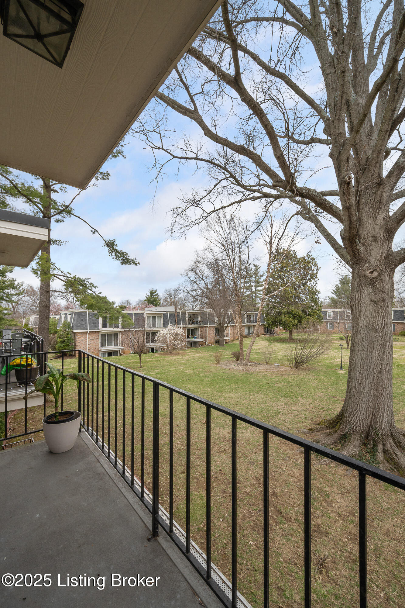 521 Zorn Ave #H11, Louisville, Kentucky image 28