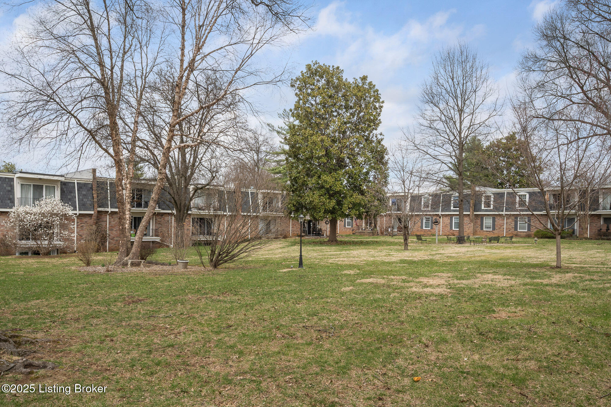 521 Zorn Ave #H11, Louisville, Kentucky image 30