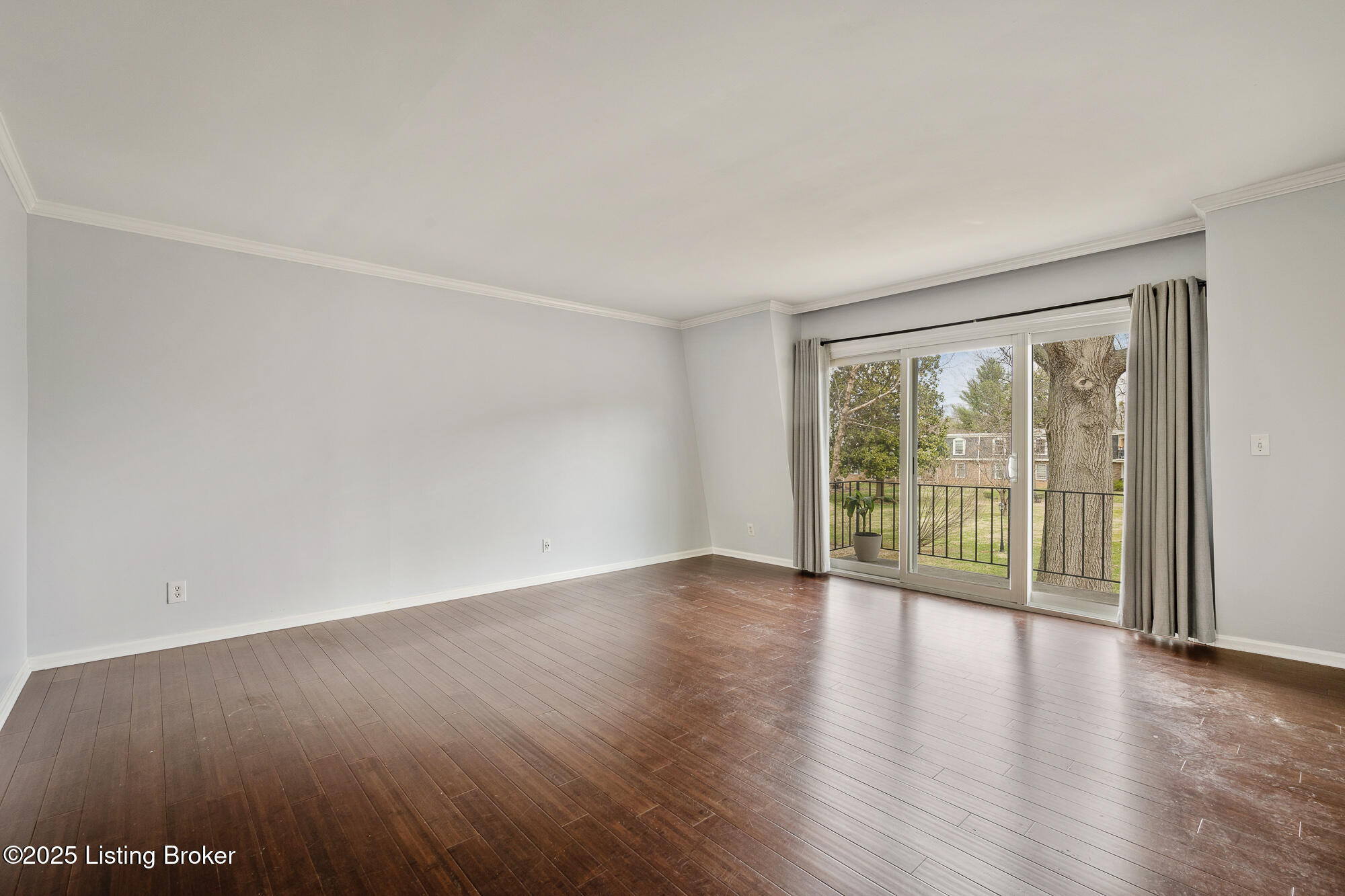 521 Zorn Ave #H11, Louisville, Kentucky image 9