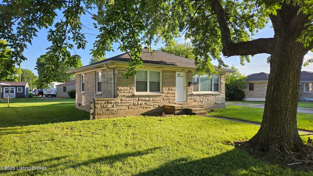 Photo of 2202 Crums Ln, Louisville, KY 40216 (MLS # 1716819)