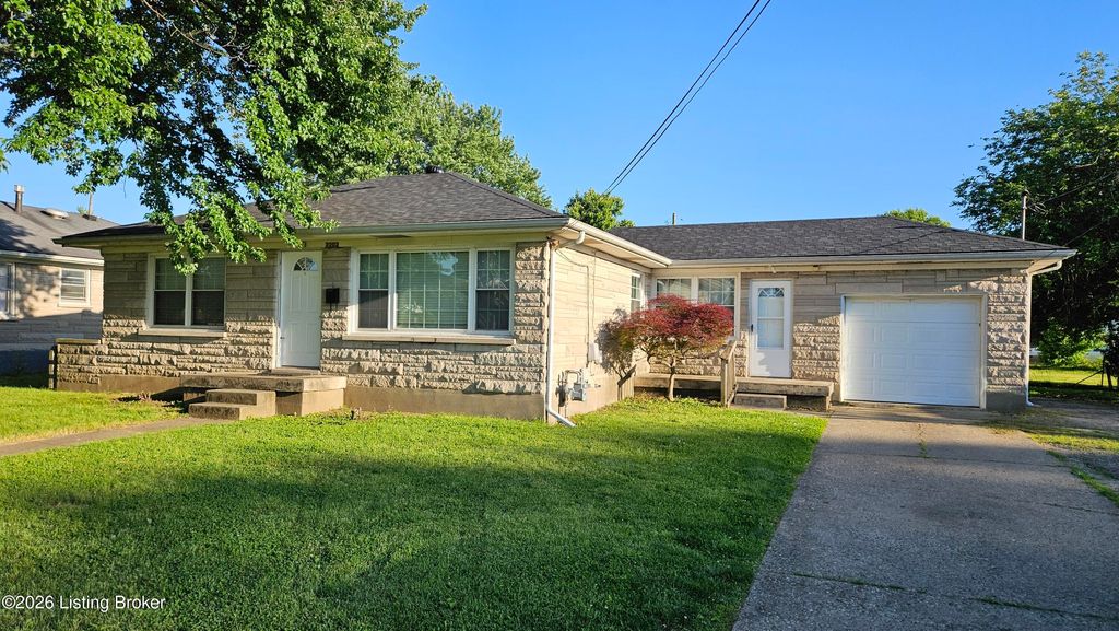 Photo of 2202 Crums Ln, Louisville, KY 40216 (MLS # 1716819)