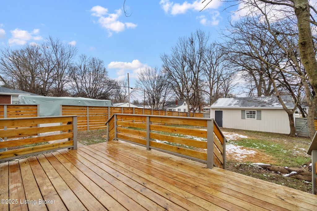 Photo of 3801 Craig Ave, Louisville, KY 40215 (MLS # 1705528)