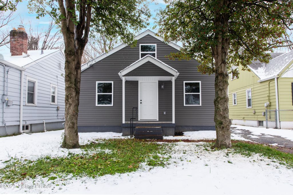 Photo of 3818 Jewell Ave, Louisville, KY 40212 (MLS # 1705362)